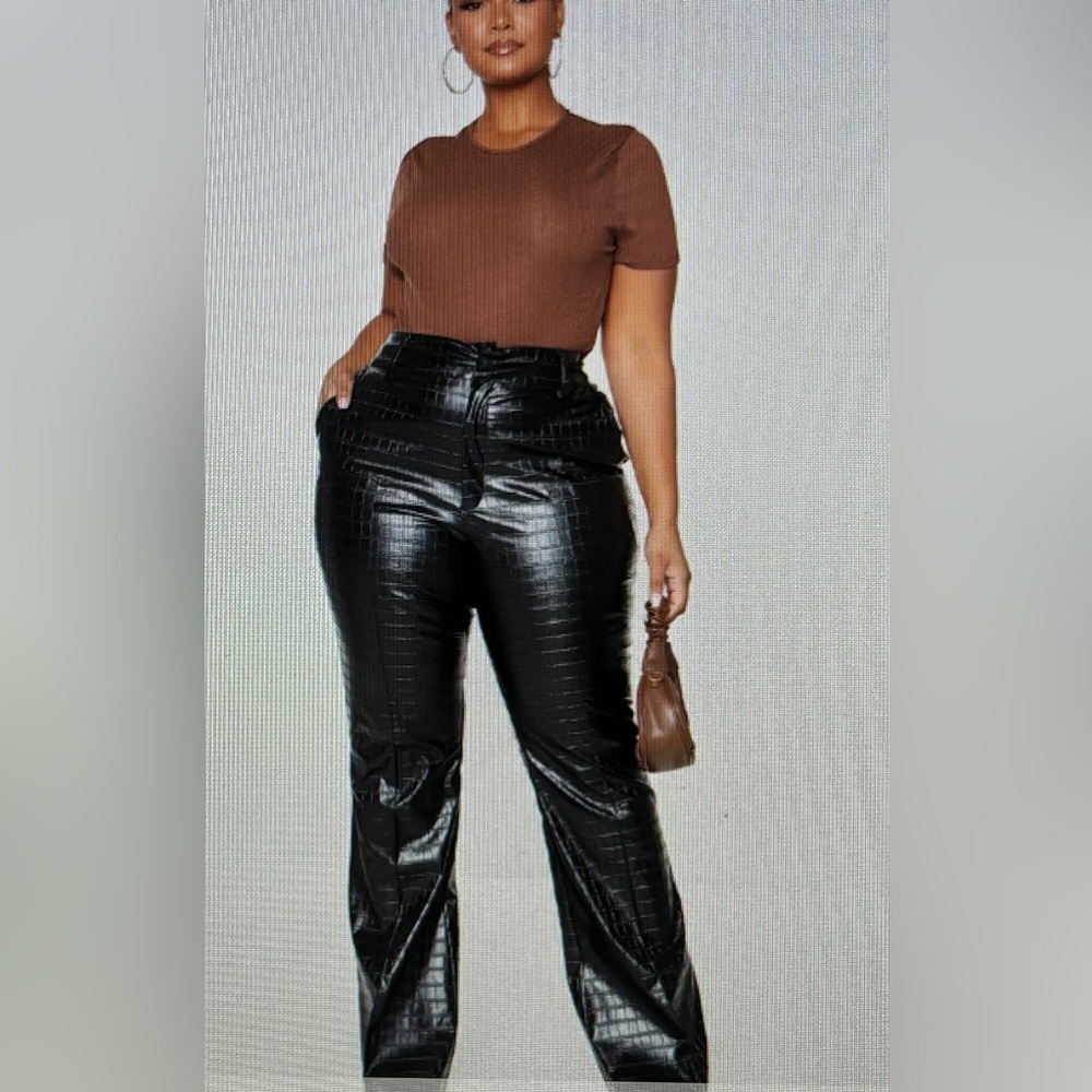 Black faux leather embossed croc flare pants 26 NWT